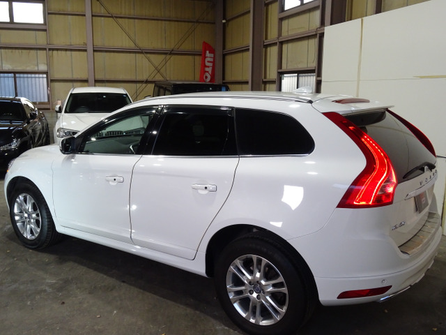 Volvo XC60 5