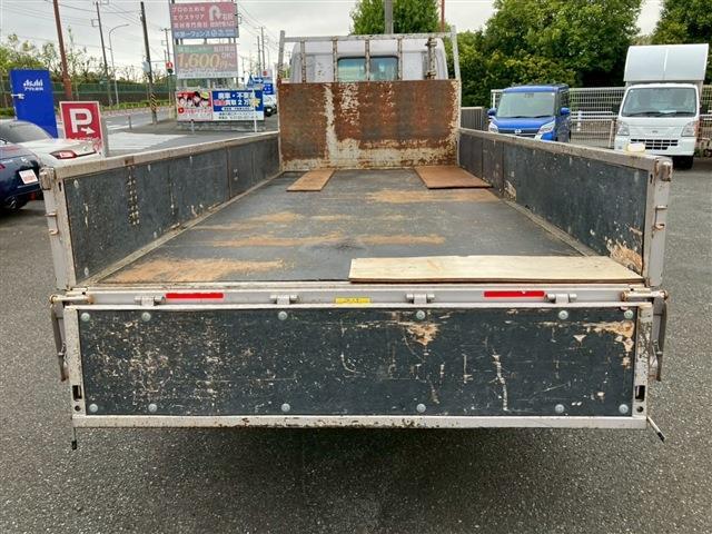 Mitsubishi Fuso Canter 10