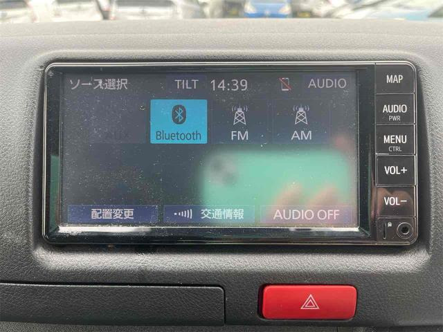 Toyota Hiace Van 11