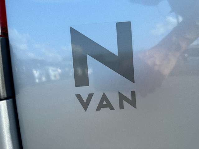 Honda N-VAN 10