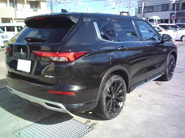 Mitsubishi Outlander 7