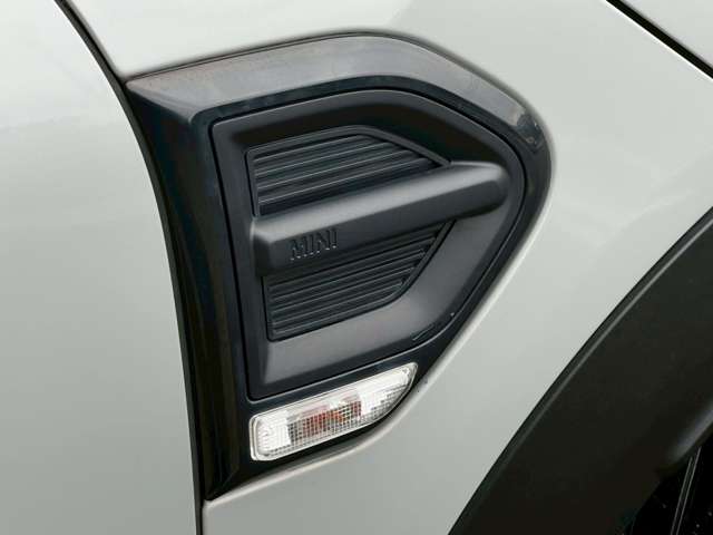 MINI Crossover 12