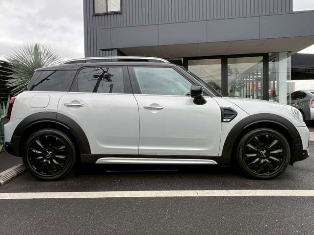 MINI Crossover 6