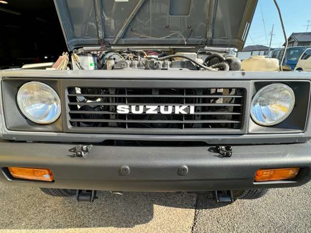 Suzuki Jimny 12