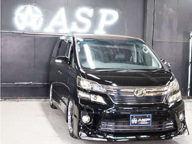 Toyota Vellfire 12