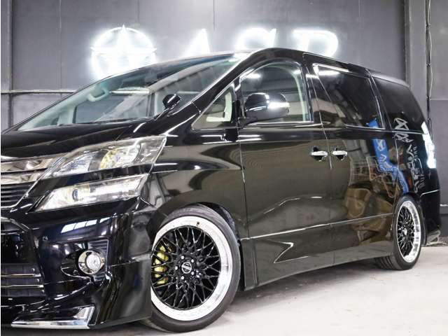 Toyota Vellfire 5