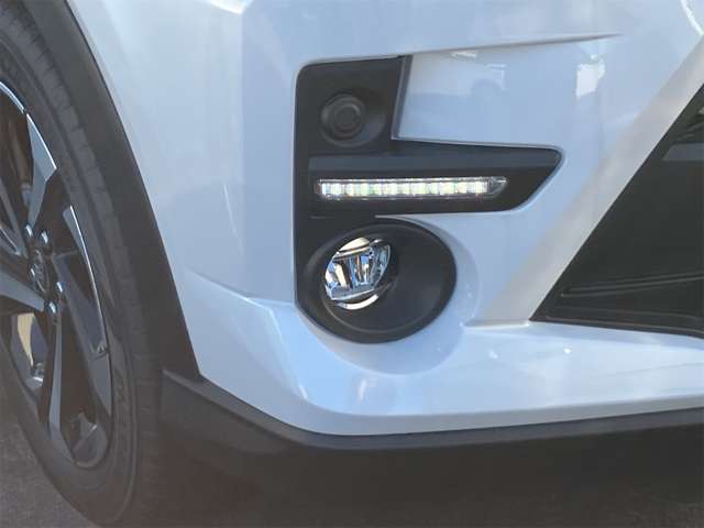 Toyota Raize 9