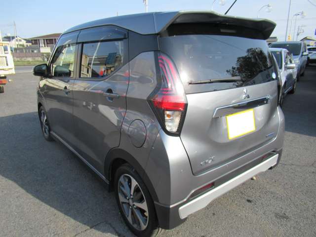 Mitsubishi eK X 8