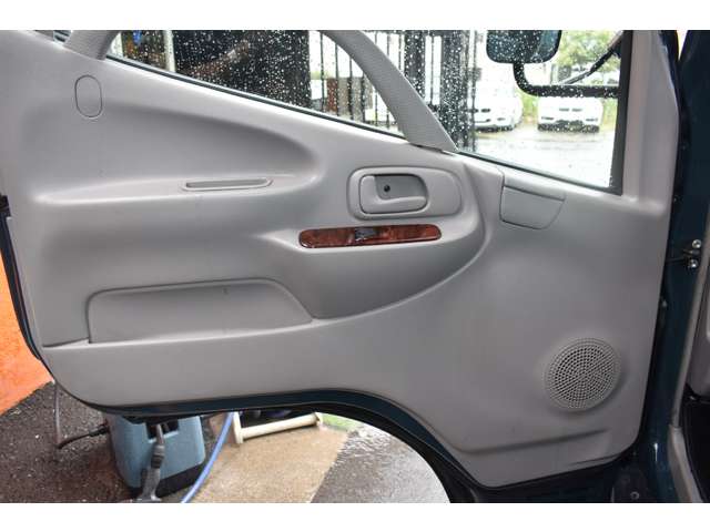 Toyota Camroad 10