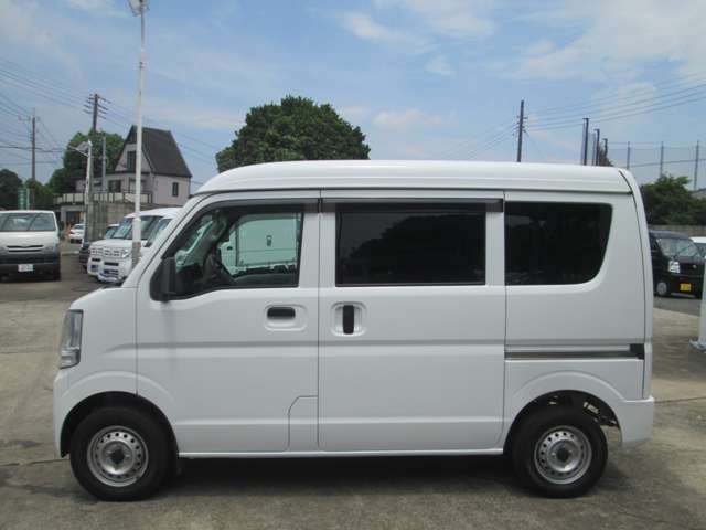 Nissan NV100 Clipper 8