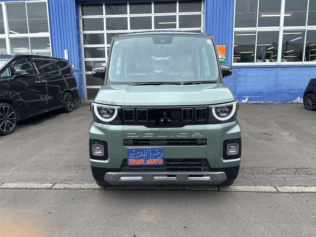 Mitsubishi Delica Mini 2