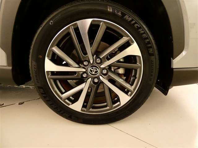 Toyota Corolla Cross 10