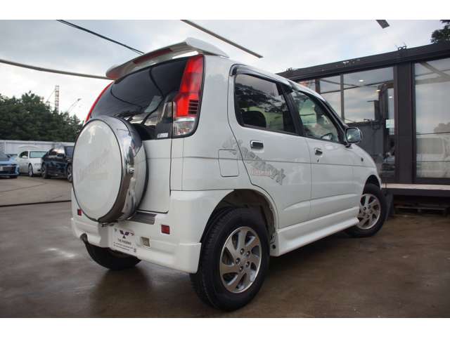 Daihatsu Terios Kid 12