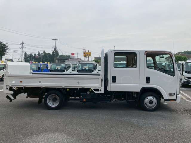 Isuzu Elf 4