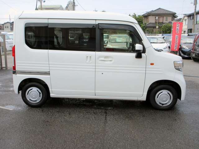 Honda N-VAN 12