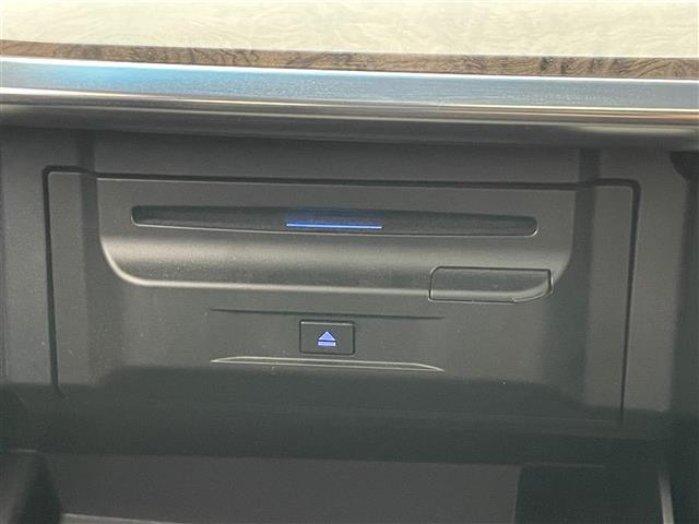 Toyota Alphard 11