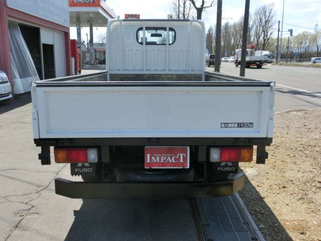 Mitsubishi Fuso Canter Guts 5