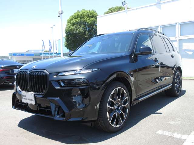 BMW X7 6