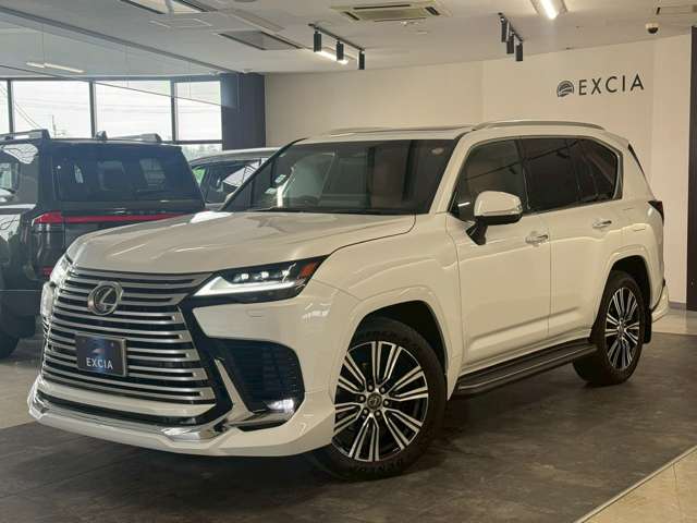 Lexus LX 5