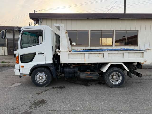 Hino Ranger 4