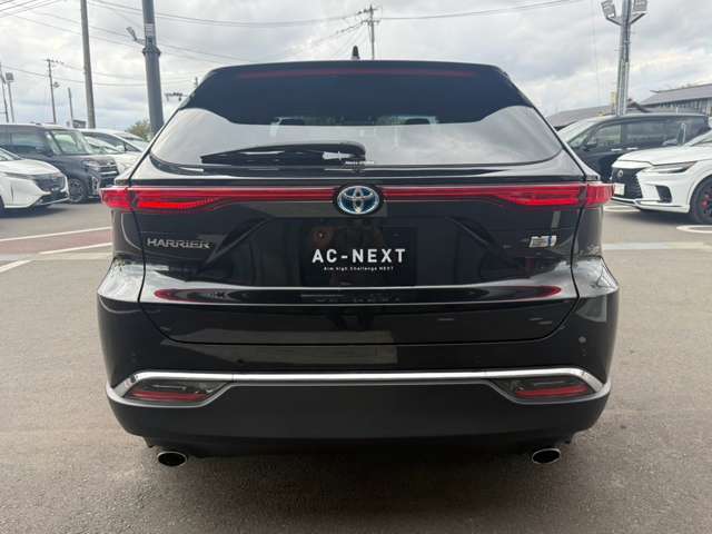 Toyota Harrier 6