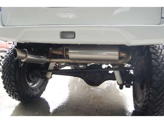 Suzuki Jimny 6