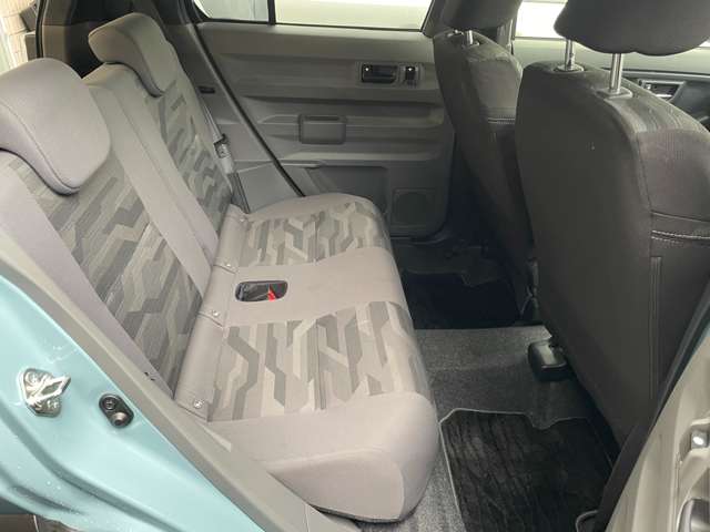 Daihatsu Taft 9