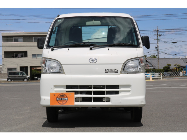 Toyota Pixis Truck 2