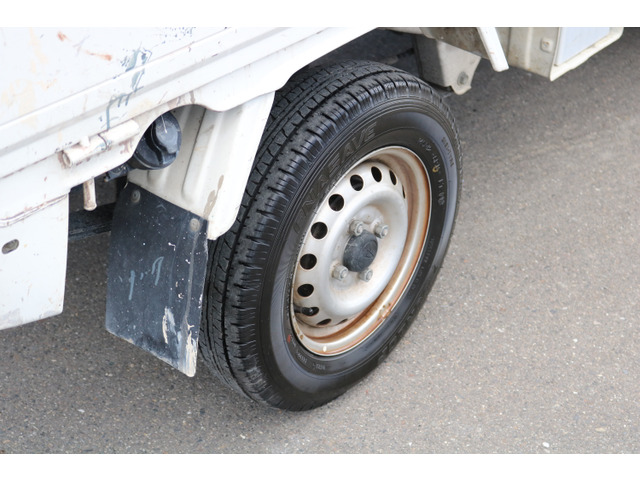 Toyota Pixis Truck 10