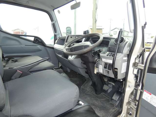 Mitsubishi Fuso Canter 11