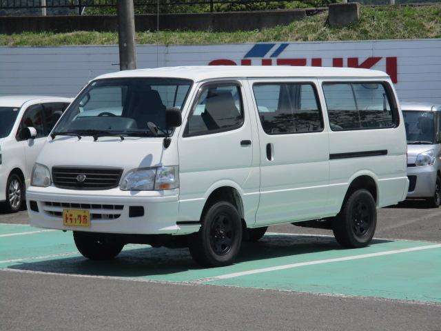 Toyota Hiace 10