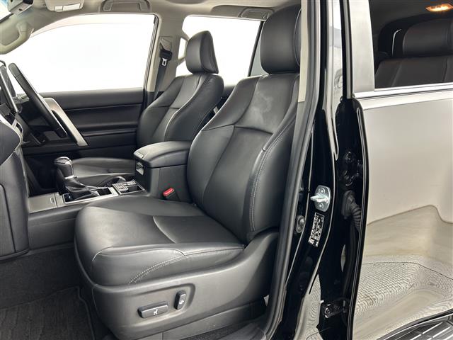 Toyota Land Cruiser Prado 12