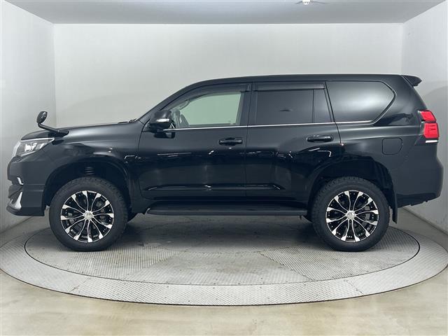 Toyota Land Cruiser Prado 9