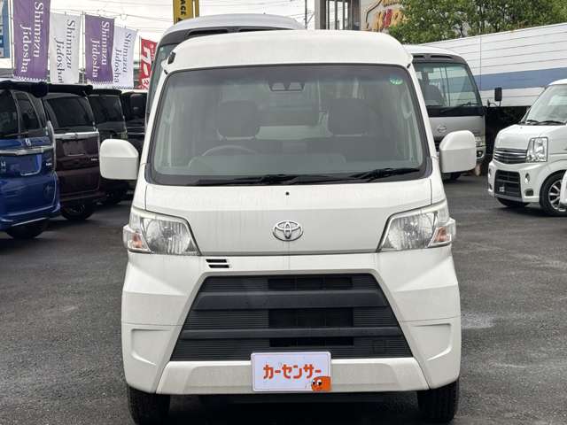 Toyota Pixis Van 6