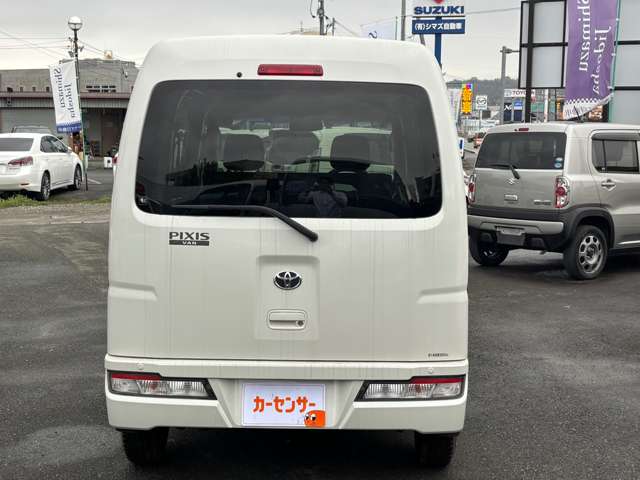 Toyota Pixis Van 9