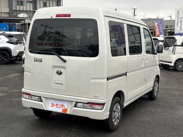 Toyota Pixis Van 10