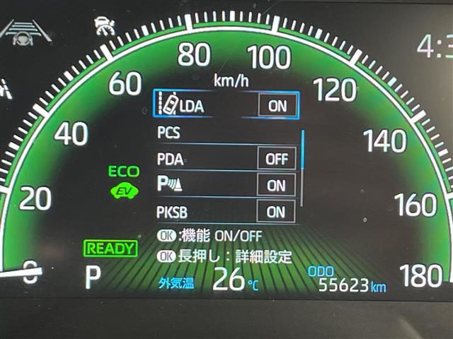 Toyota Noah 5