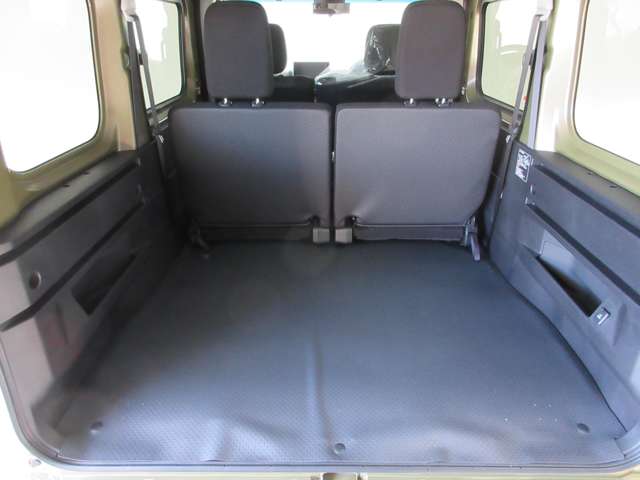 Daihatsu Atrai 12