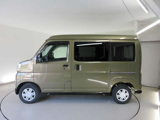 Daihatsu Atrai 4