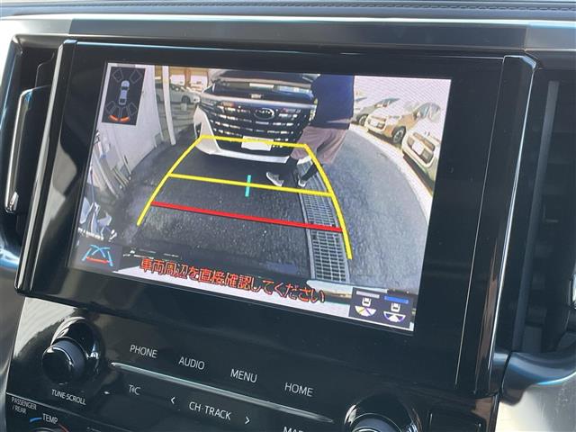 Toyota Alphard 4