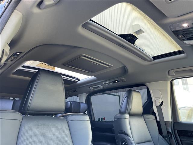 Toyota Alphard 5