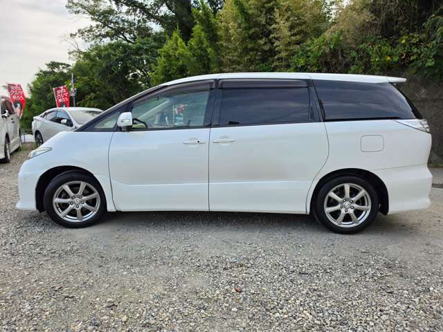 Toyota Estima 5