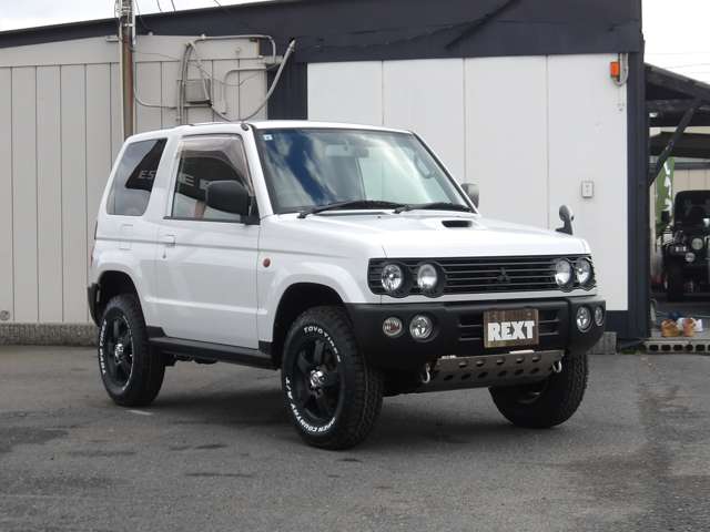 Mitsubishi Pajero Mini 6