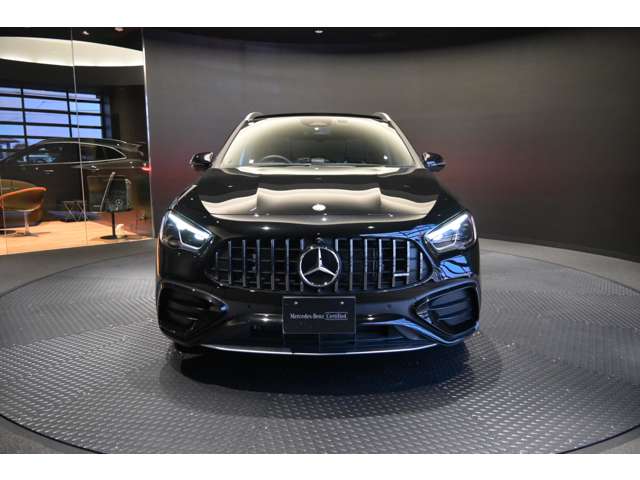 Mercedes-Benz GLA-Class 3