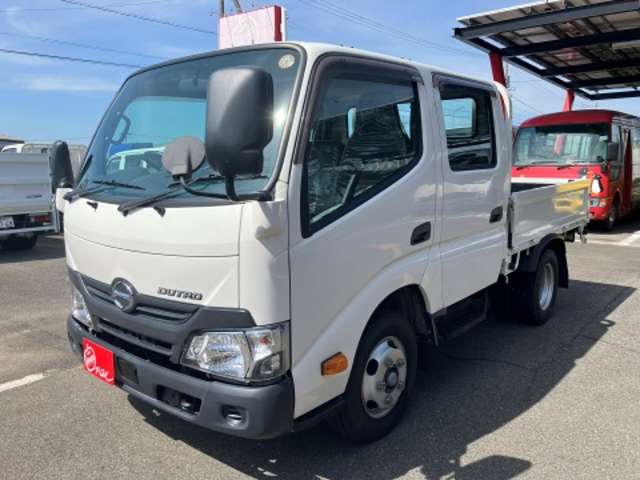 Hino Dutro 5
