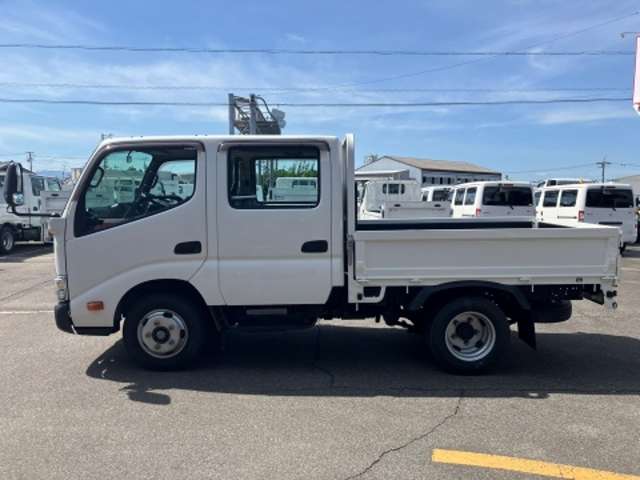 Hino Dutro 6