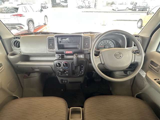 Nissan NV100 Clipper 8