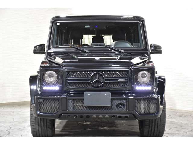 Mercedes-Benz G-Class 9
