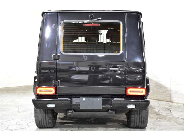 Mercedes-Benz G-Class 10