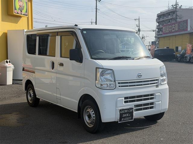 Nissan NV100 Clipper 4